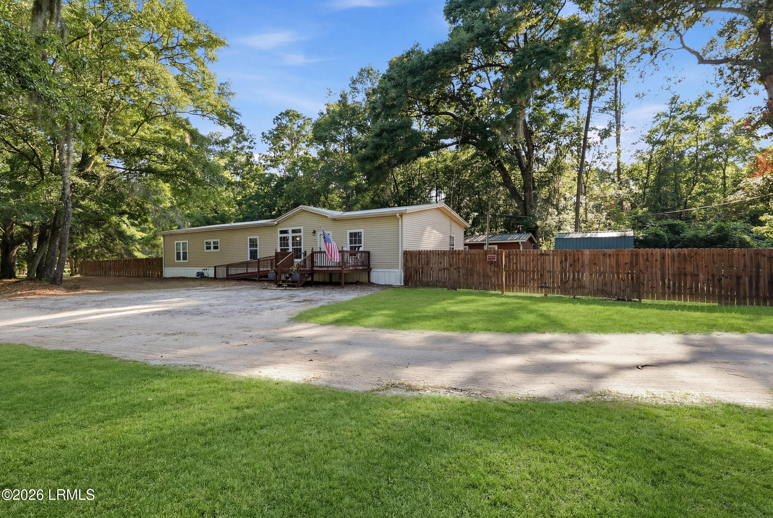25 Billy Hill Road Beaufort, SC 29906 - Photo 6 of 46 3_dsc09244-2