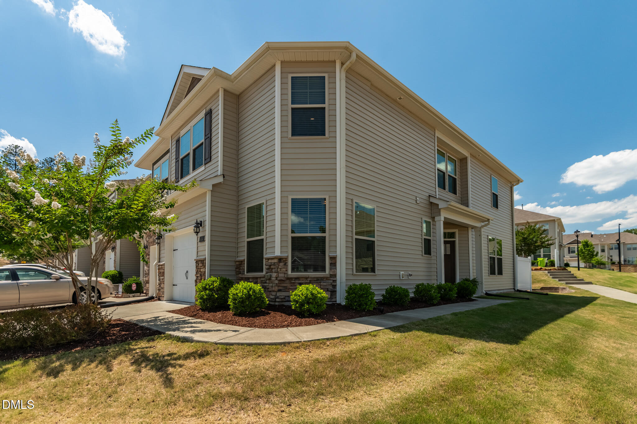1404 Compass Drive Durham, NC 27713 - Photo 3 of 32