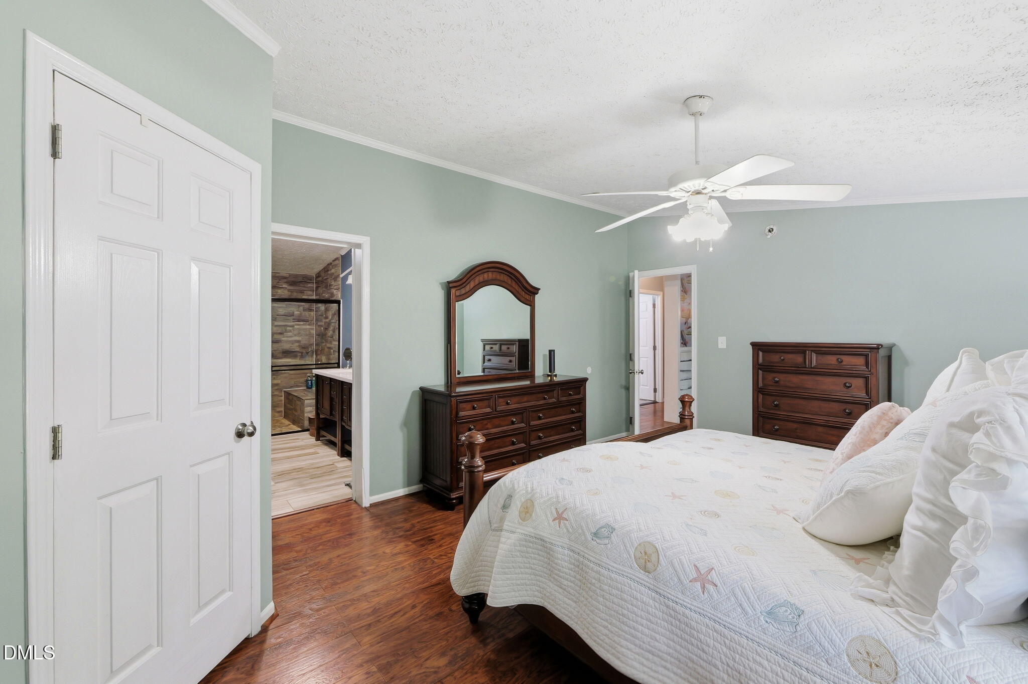 6102 Willet Road Durham, NC 27705 - Photo 12 of 66 13-web-or-mls-P1133166