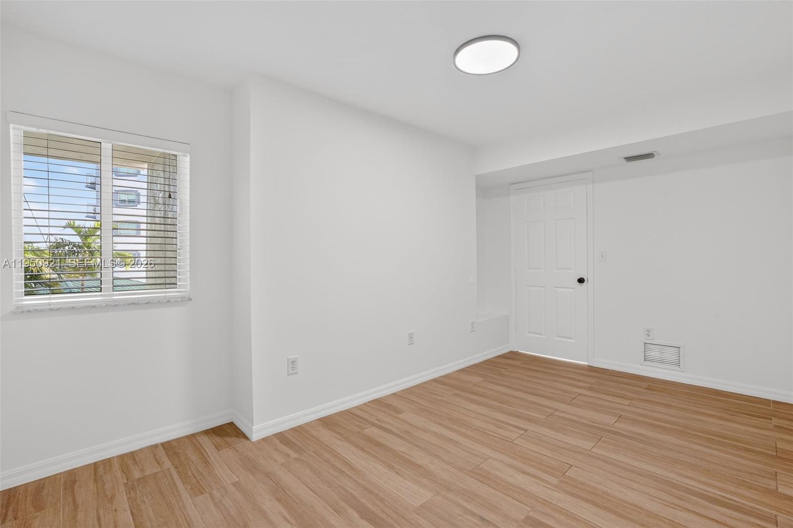 2475 Northwest 16th St Road, Unit 310 Miami, FL 33125 - Photo 13 of 29