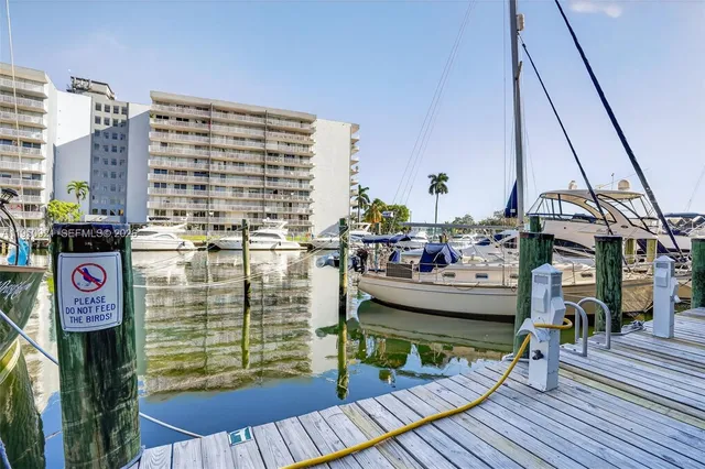 $325,000 | 2475 Northwest 16th St Road, Unit 310, Miami, FL 33125