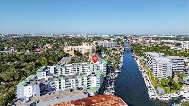 $325,000 | 2475 Northwest 16th St Road, Unit 310, Miami, FL 33125