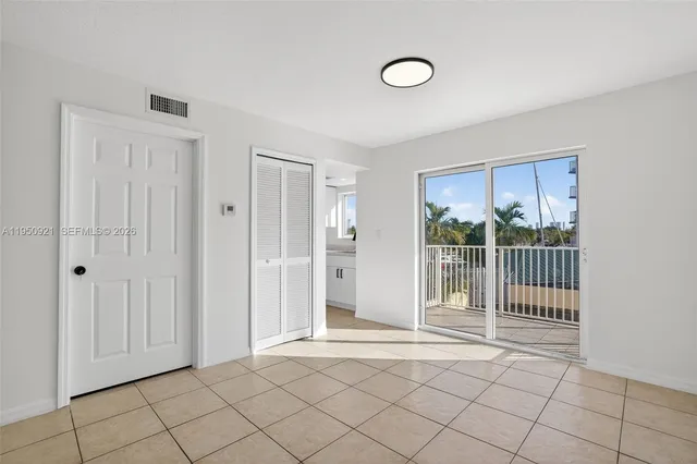 $325,000 | 2475 Northwest 16th St Road, Unit 310, Miami, FL 33125