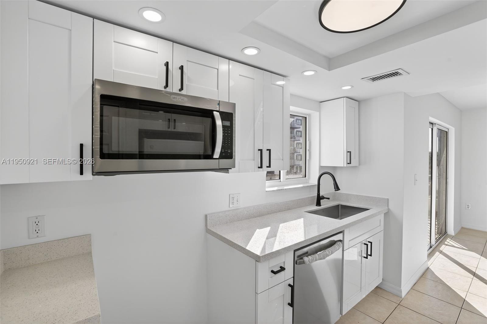 2475 Northwest 16th St Road, Unit 310 Miami, FL 33125 - Photo 9 of 29