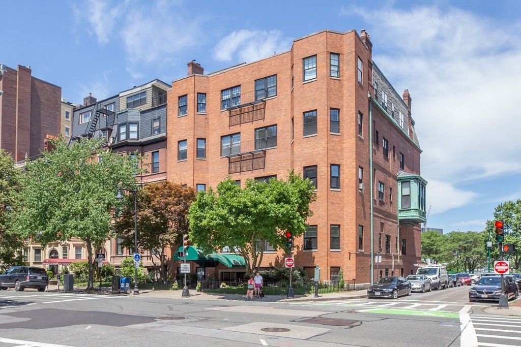 236 Beacon Street, Unit 2A Boston, MA 02116 - Photo 13 of 13