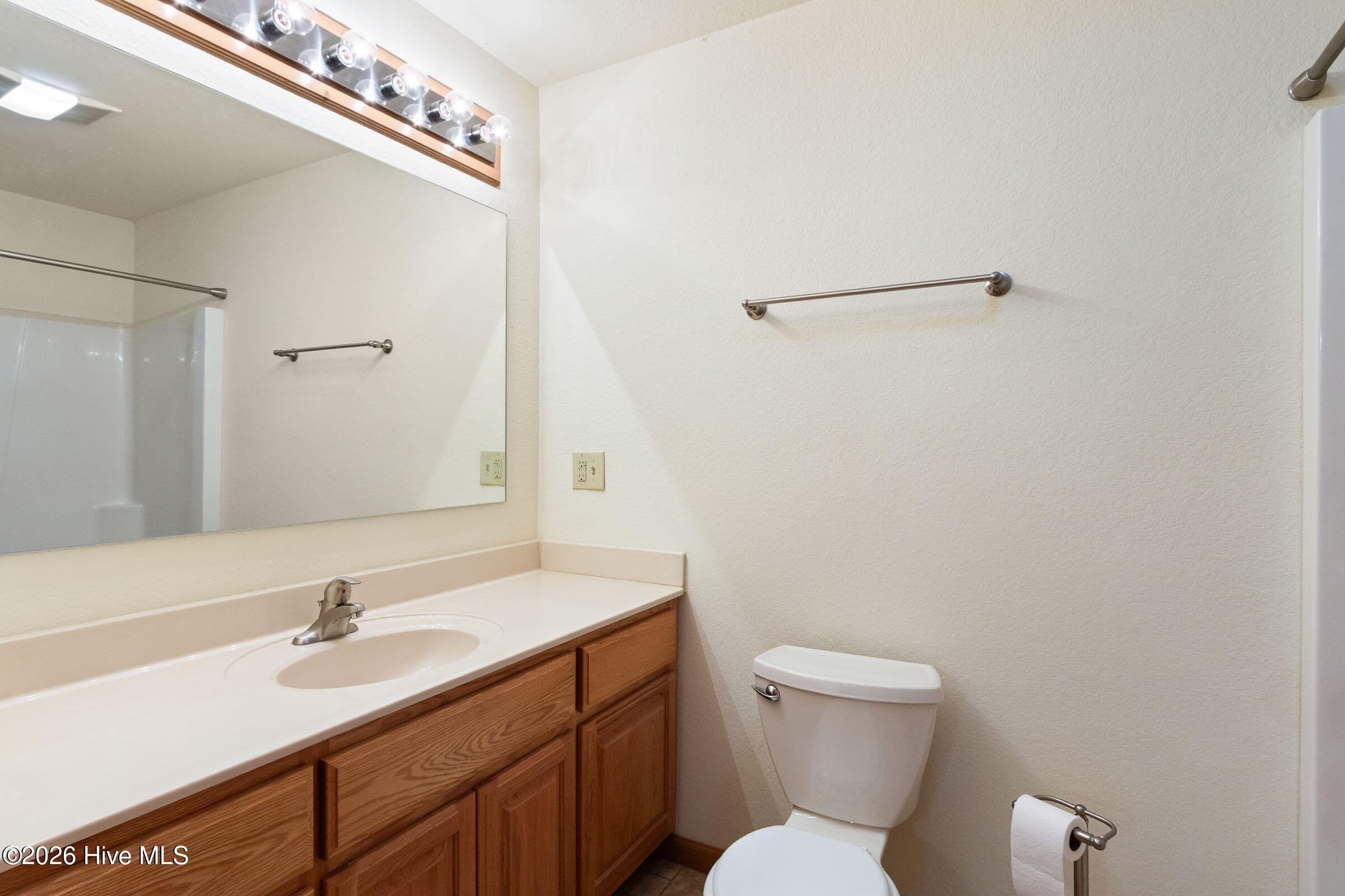 320 Windy Ridge Lane Murphy, NC 28906 - Photo 29 of 57 Master Bath
