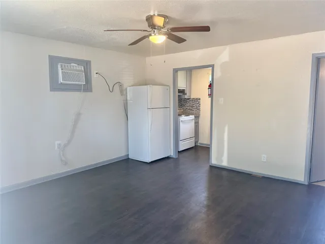 $750 | 1005 Spooner Street, Unit 7, Pasadena, TX 77506