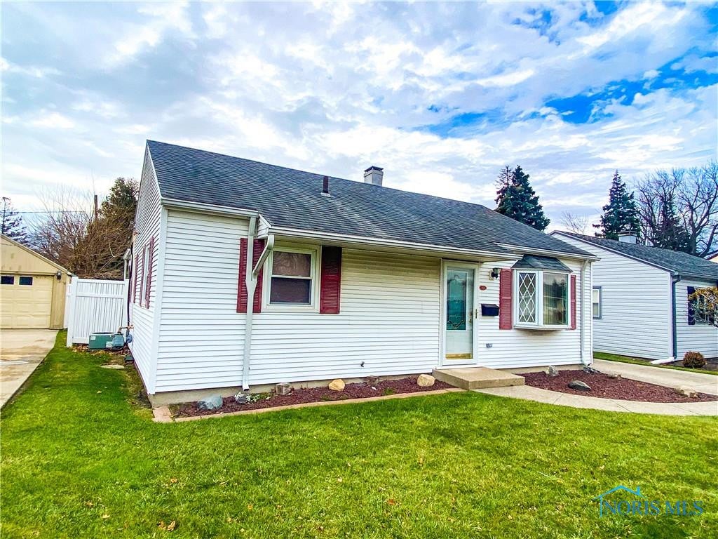 4624 Edgemont Road Toledo, OH 43611 - Photo 20 of 21 Gallery Image 20