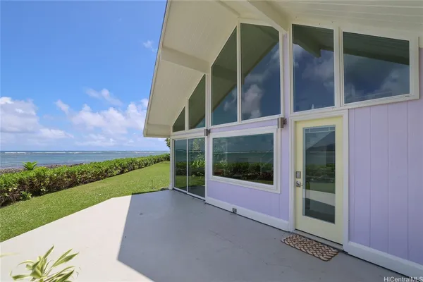 $3,600 | 51-529 Kamehameha Highway, Unit 4, Kaaawa, HI 96730