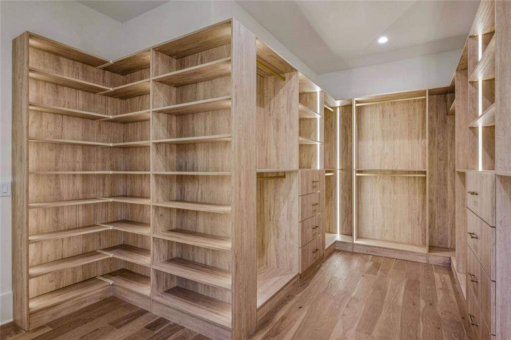 2854 North Thompson Road Northeast Brookhaven, GA 30319 - Photo 20 of 34