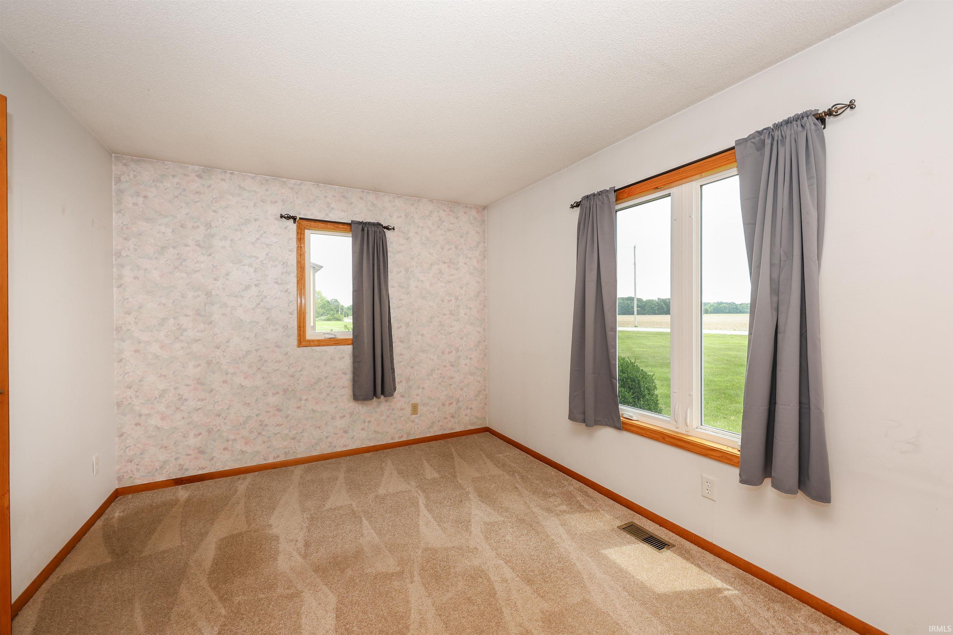 22825 Kammeyer Road Woodburn, IN 46797 - Photo 27 of 42