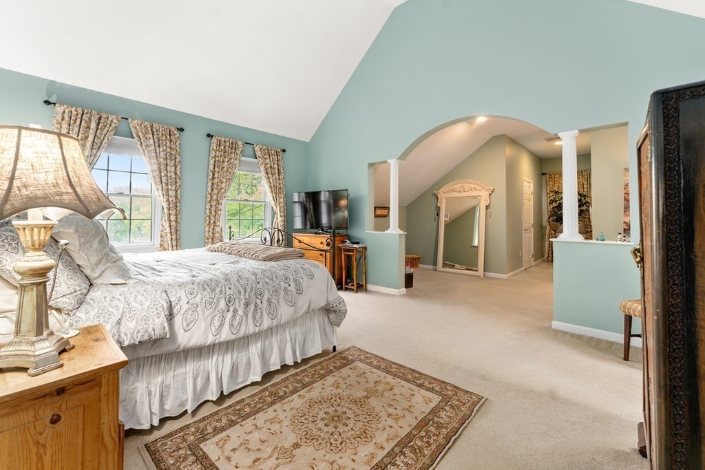 7 Joshua Path Natick, MA 01760 - Photo 17 of 34 Gallery Image 17