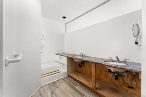 $4,495,000 | 1550 Bluebird Lane, La Jolla, CA 92037