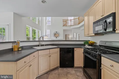 $879,900 | 9017 Harrover Place, Lorton, VA 22079