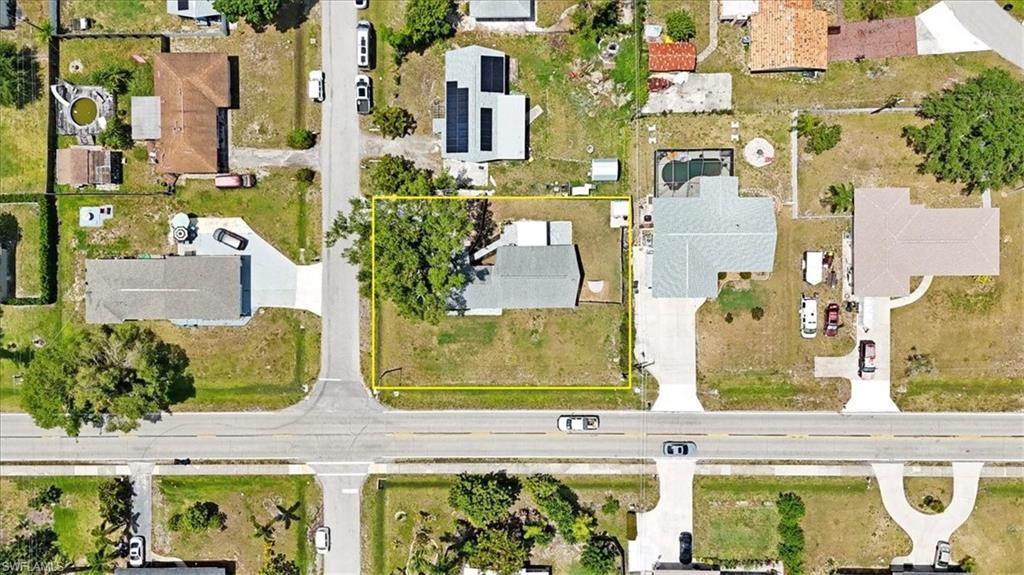 18601 Geranium Road Fort Myers, FL 33967 - Photo 26 of 34 front view of a building