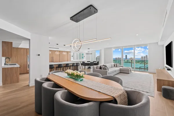 $2,950,000 | 3301 Northeast 183rd Street, Unit 2906, Aventura, FL 33160