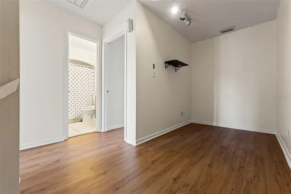 $175,000 | 7902 Citrus Drive, Unit 254, Temple Terrace, FL 33637
