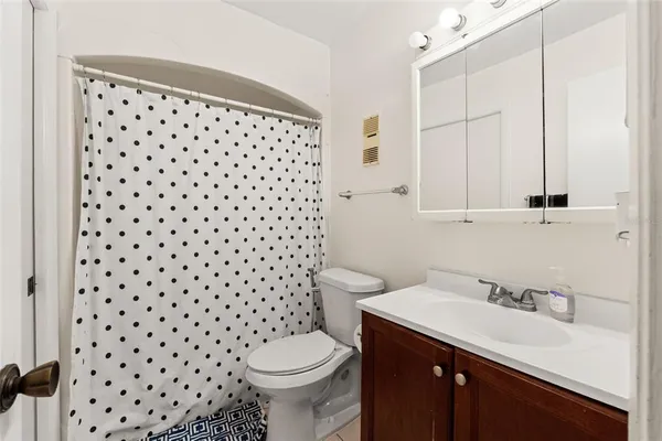 $175,000 | 7902 Citrus Drive, Unit 254, Temple Terrace, FL 33637