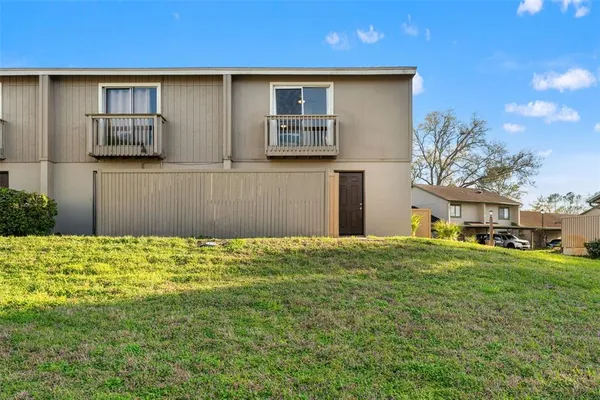 $175,000 | 7902 Citrus Drive, Unit 254, Temple Terrace, FL 33637