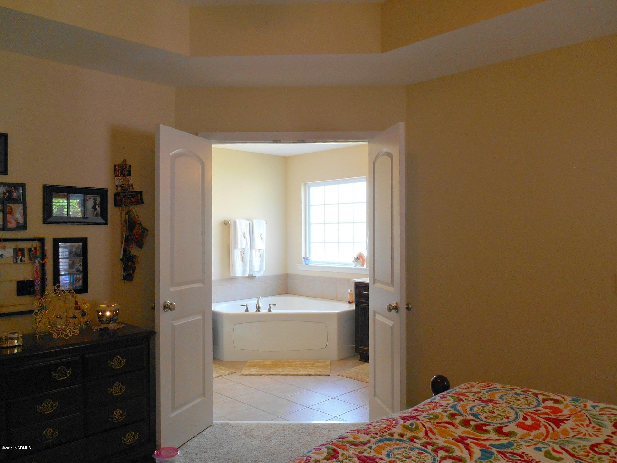 4384 Frying Pan Road Southeast Southport, NC 28461 - Photo 21 of 29 DSCN2827