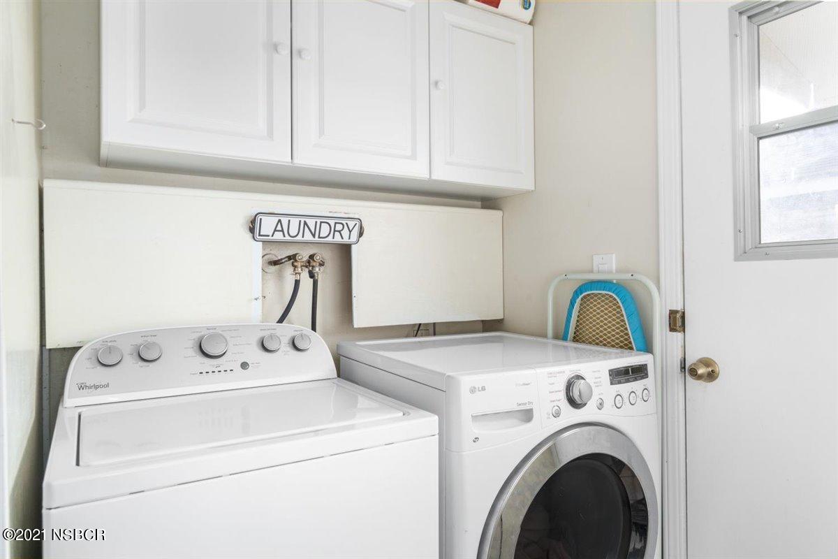 4085 Constellation Road Lompoc, CA 93436 - Photo 21 of 24 a utility room with dryer and washer
