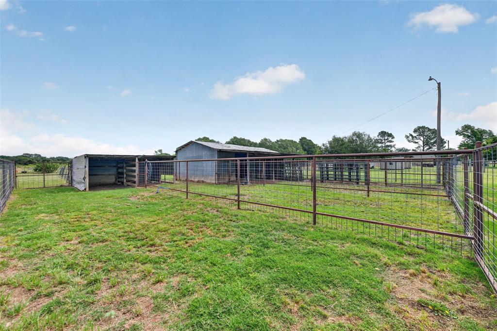 1102 Old Base Road Aurora, TX 76078 - Photo 35 of 37