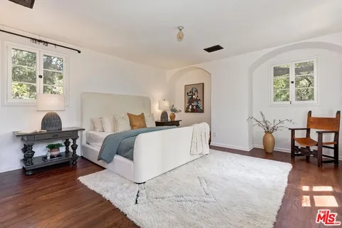 $3,995,000 | 3124 Belden Drive, Los Angeles, CA 90068