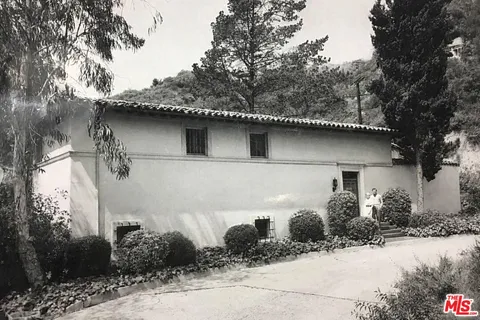 $3,995,000 | 3124 Belden Drive, Los Angeles, CA 90068