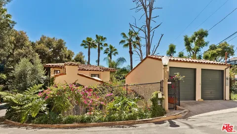 $3,995,000 | 3124 Belden Drive, Los Angeles, CA 90068
