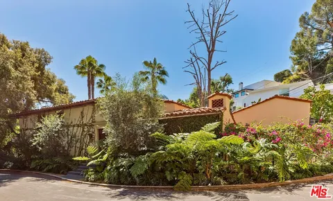 $3,995,000 | 3124 Belden Drive, Los Angeles, CA 90068