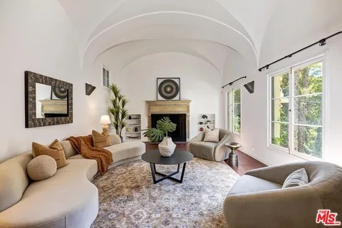$3,995,000 | 3124 Belden Drive, Los Angeles, CA 90068