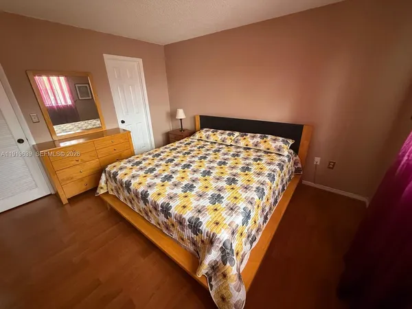 $1,750 | 8220 Sunrise Lakes Boulevard, Unit 309, Sunrise, FL 33322