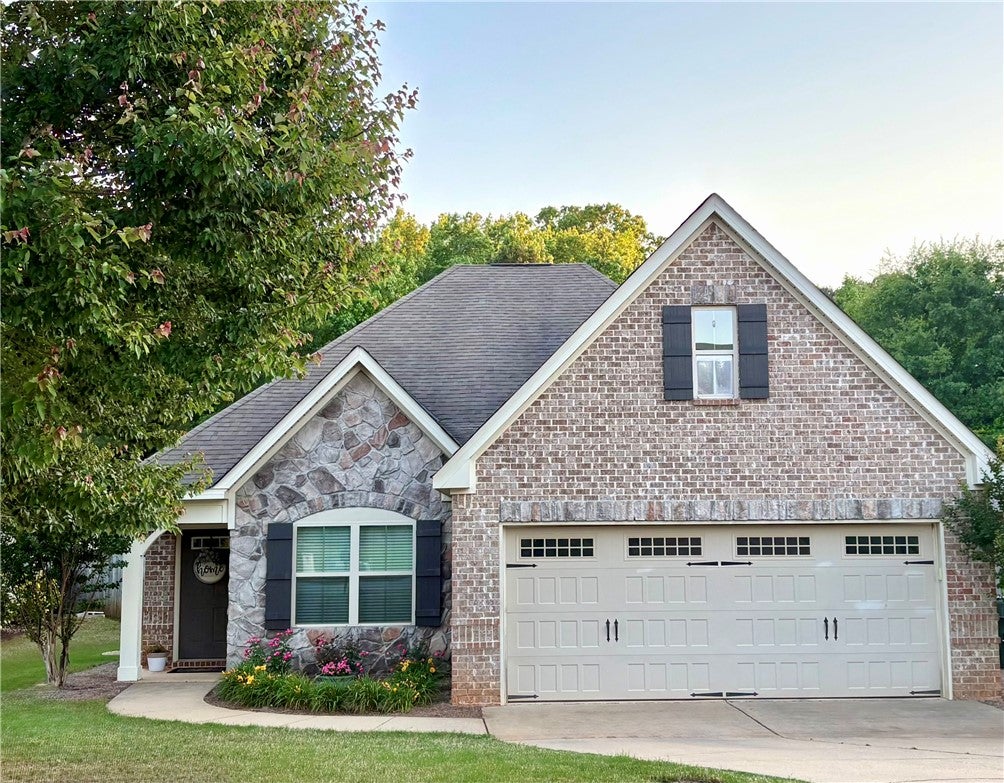 641 Deer Run Road Auburn, AL 36832 - Photo 1 of 28 This charming residence features a well-maintained exterior and inviting curb appeal.