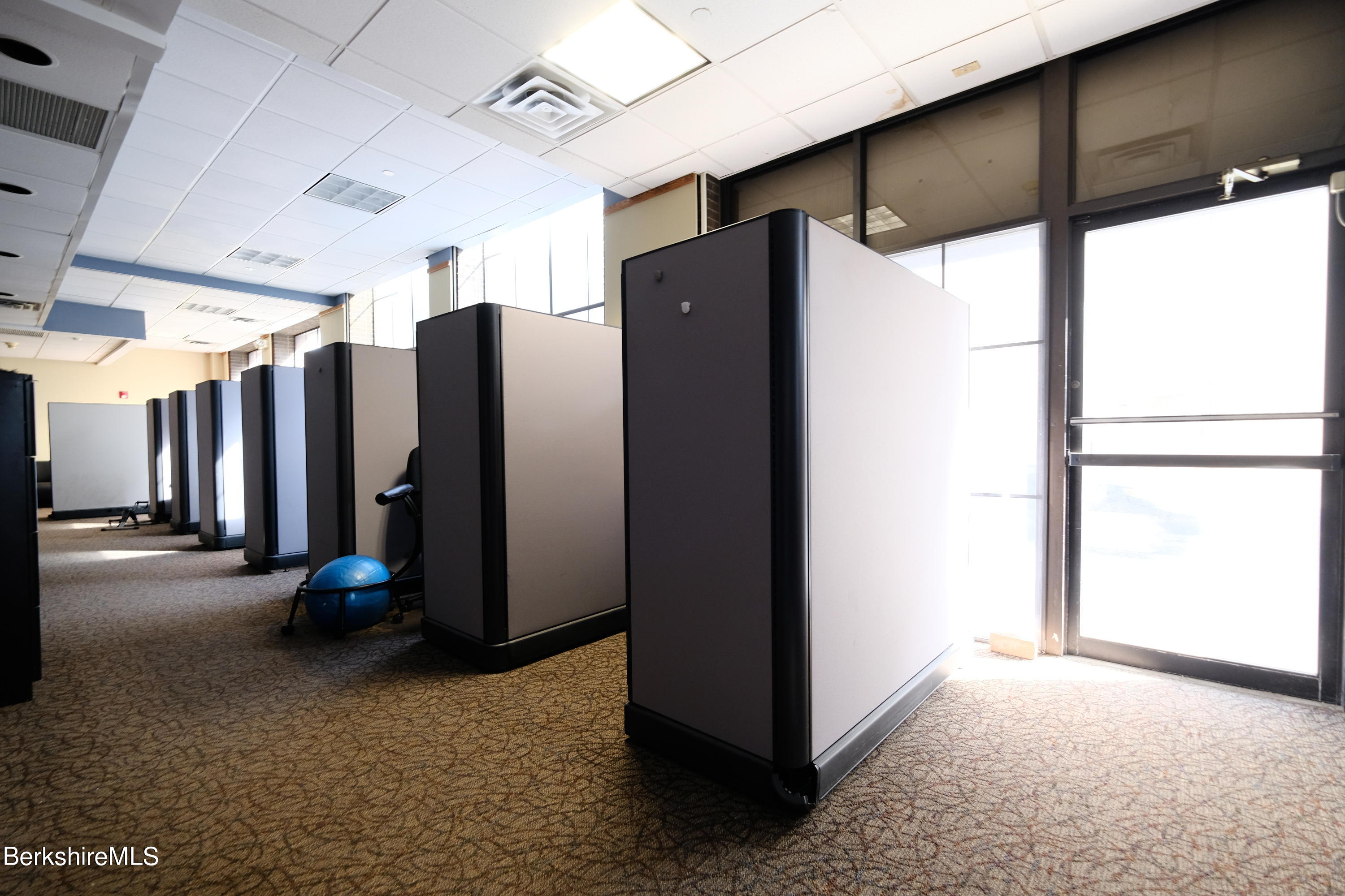 116 North Street Pittsfield, MA 01201 - Photo 8 of 14 1st Fl Suite