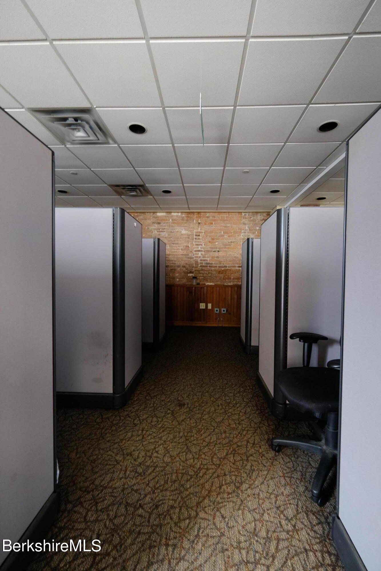 116 North Street Pittsfield, MA 01201 - Photo 9 of 14 1st Fl Suite