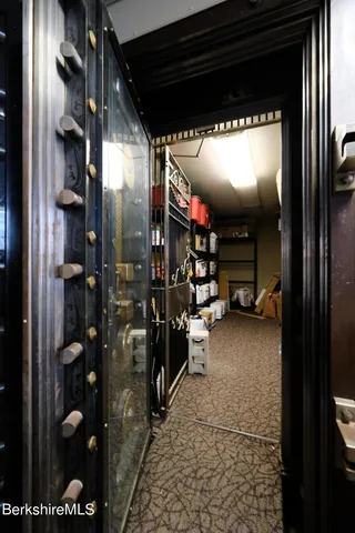 $14 | 116 North Street, Pittsfield, MA 01201