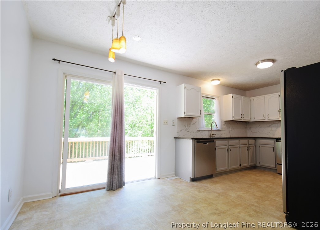 5050 Summer Ridge Road Fayetteville, NC 28303 - Photo 6 of 22