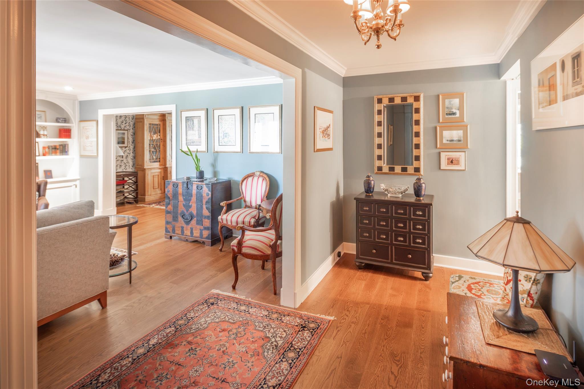 17 Beechtree Lane, Unit 2E Bronxville, NY 10708 - Photo 2 of 24