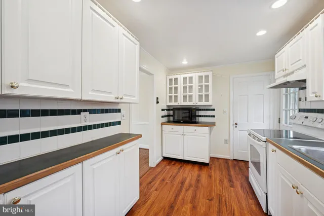 $625,000 | 201 Barrie Road, Narberth, PA 19072