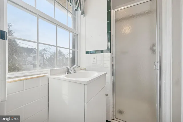 $625,000 | 201 Barrie Road, Narberth, PA 19072