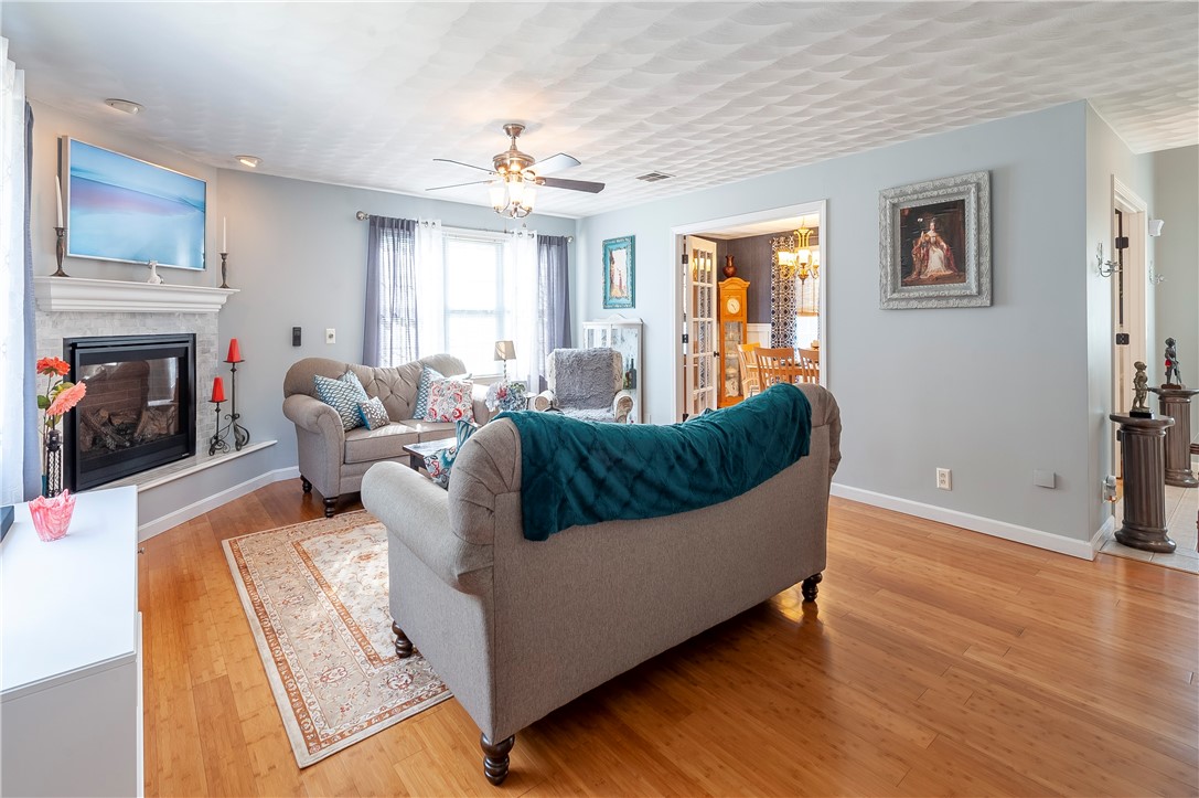 31 Old River Road Lincoln, RI 02865 - Photo 12 of 38