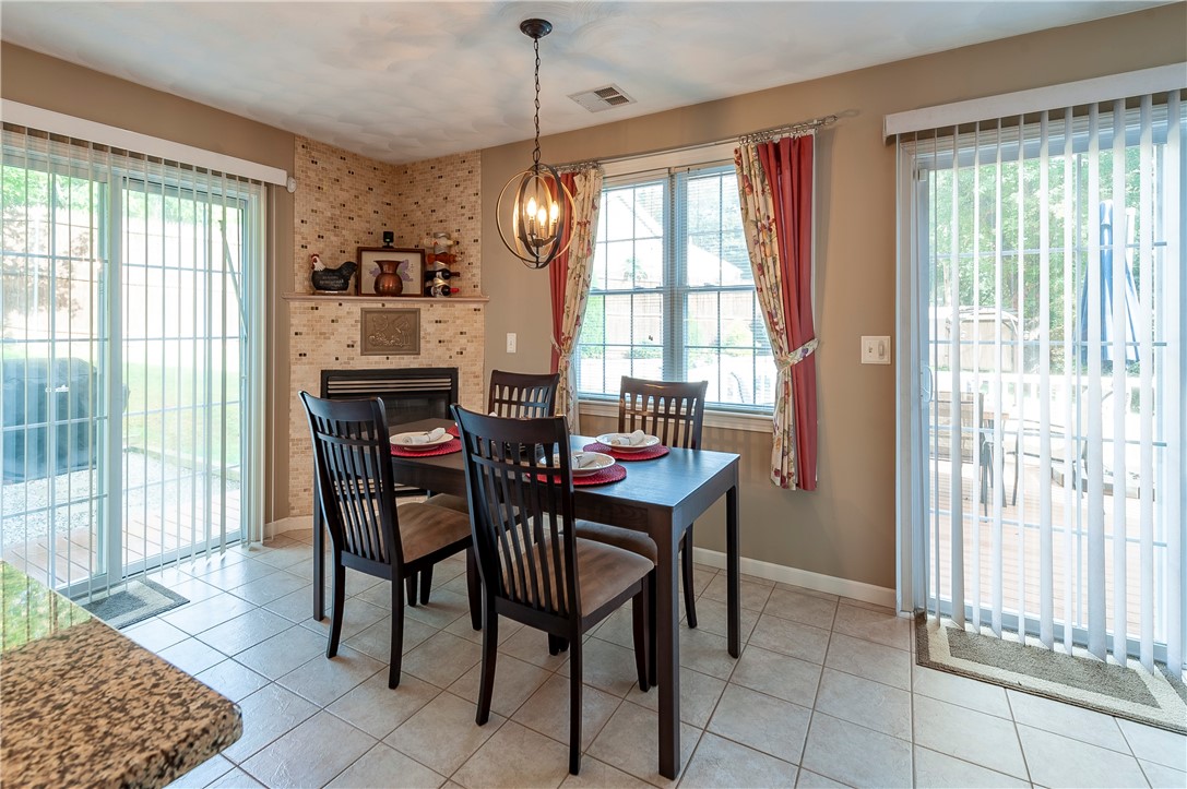 31 Old River Road Lincoln, RI 02865 - Photo 8 of 38