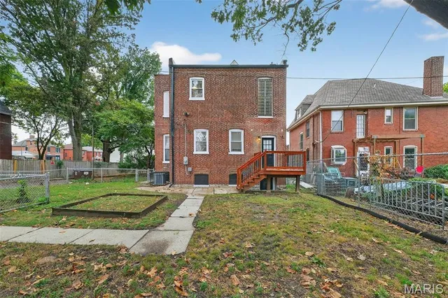 $359,000 | 617 Haven Street, St. Louis, MO 63111