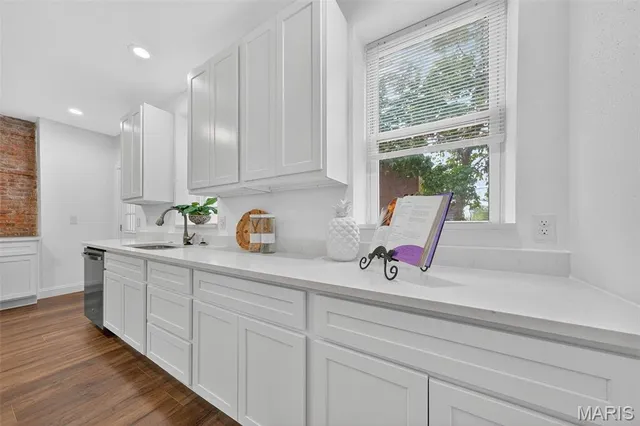 $359,000 | 617 Haven Street, St. Louis, MO 63111