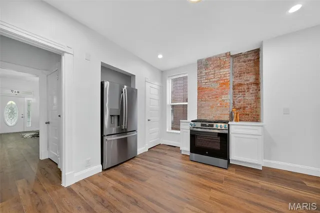 $359,000 | 617 Haven Street, St. Louis, MO 63111