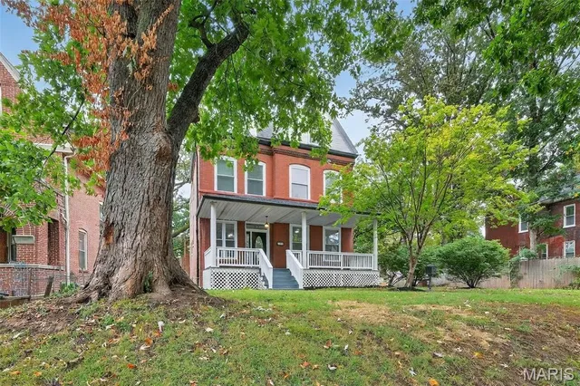 $359,000 | 617 Haven Street, St. Louis, MO 63111