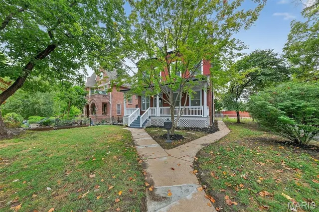 $359,000 | 617 Haven Street, St. Louis, MO 63111