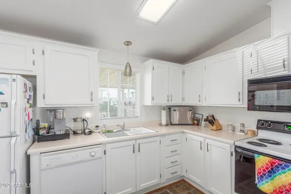 $100,000 | 2400 East Baseline Avenue, Unit 125, Apache Junction, AZ 85119