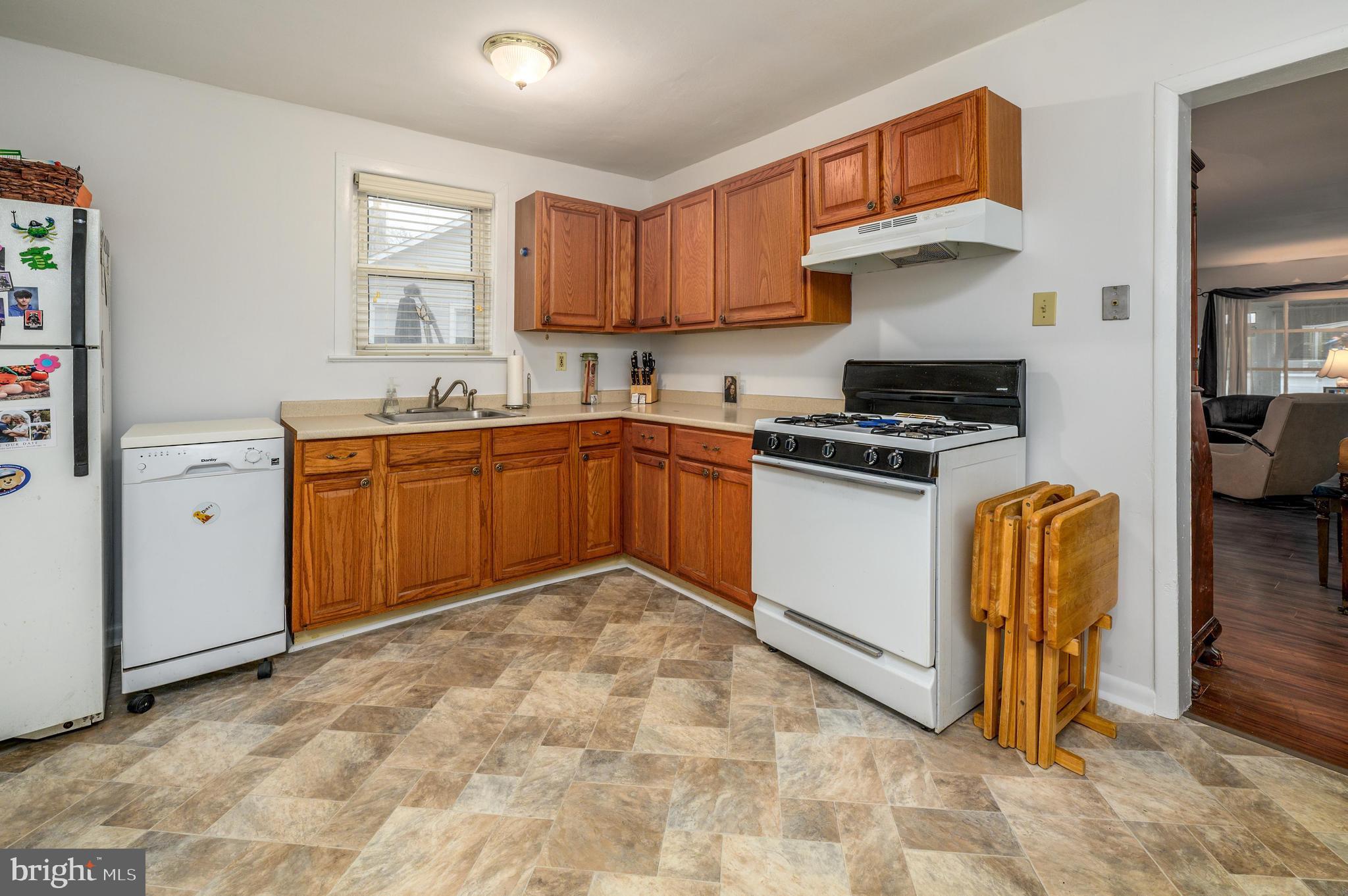 609 Butler Street Riverside, NJ 08075 - Photo 12 of 30 Gas Range, Dishwasher & Refrig - all included