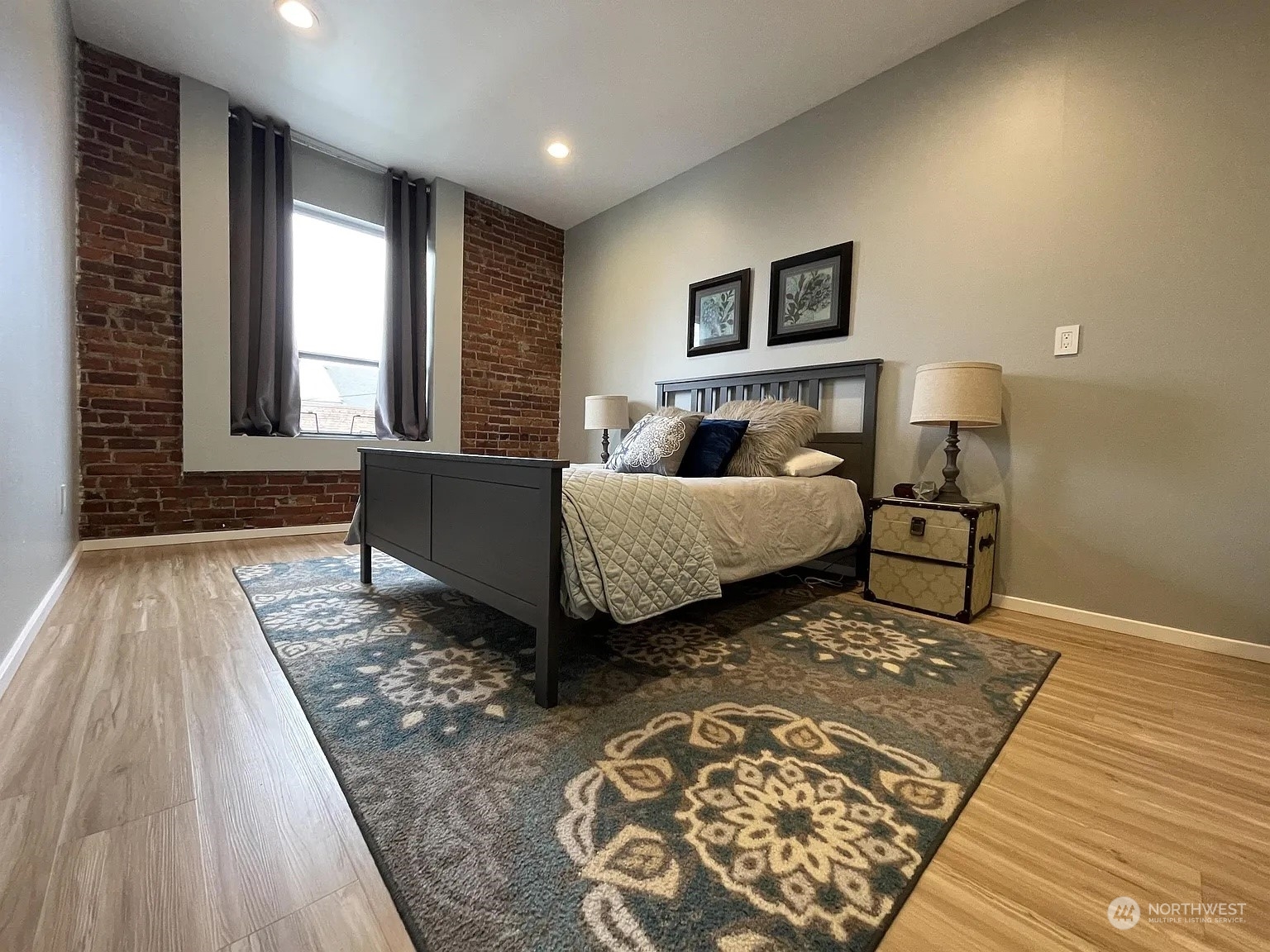 1313 Hewitt Avenue Everett, WA 98201 - Photo 17 of 24